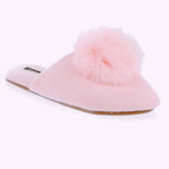 Cashmere Slippers - Picture 4 of 7